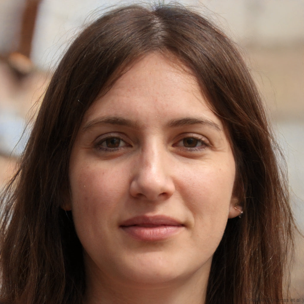 <em>María Orejuela</em>
